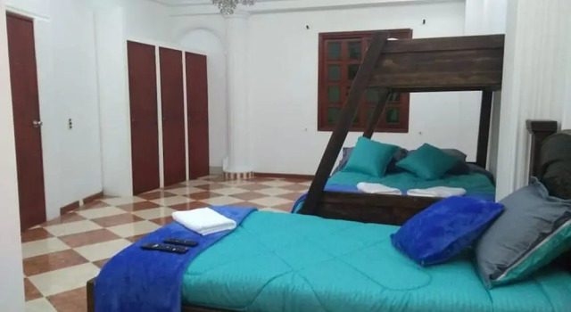 Standard quintuple famille chambre Casa Hotel Impacto