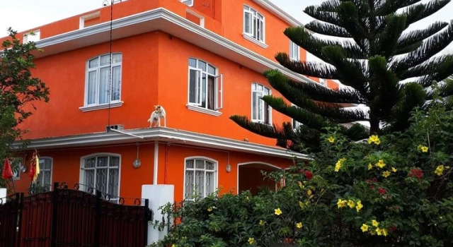 House With 2 Bedrooms in Souillac, With Enclosed Garden and Wifi, Rezervovat Hotel Hotely v Asturie s parkováním, Parkování