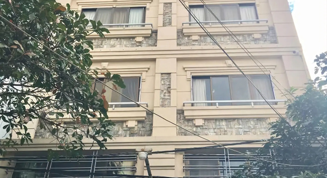 Smile House 3, Забронировать Отель Хошимин провинция Хошимин, рядом с Небоскреб Landmark 81