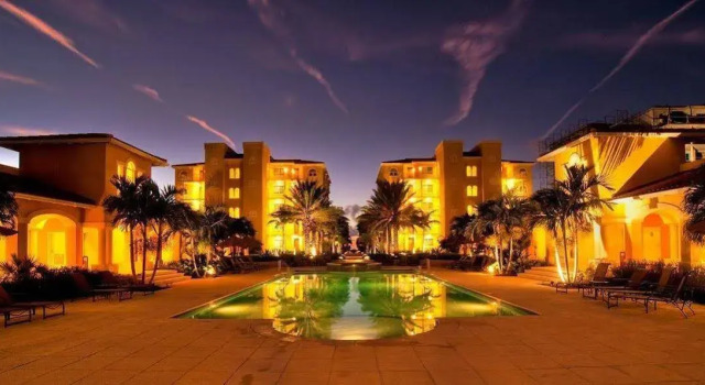 The Tuscany on Grace Bay, Забронировать Апарт-отель Отели Грейс-Бэй с бассейном, Бассейн