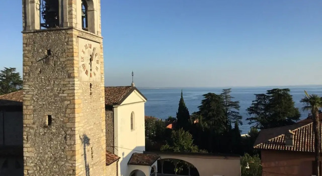 Apartment Sole With Fantastic Lake View