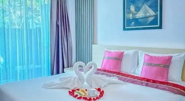 Двухместный номер Superior с балконом MS Hotel Sriracha