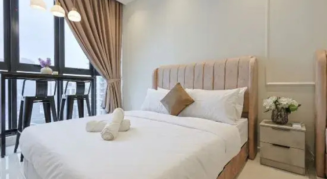 Majestic Residence near KLCC Quill City ROOM 1, Забронировать Отель Бизнес-отели Куала-Лумпура, рядом с Станция метро Dang Wangi, 4* 5*