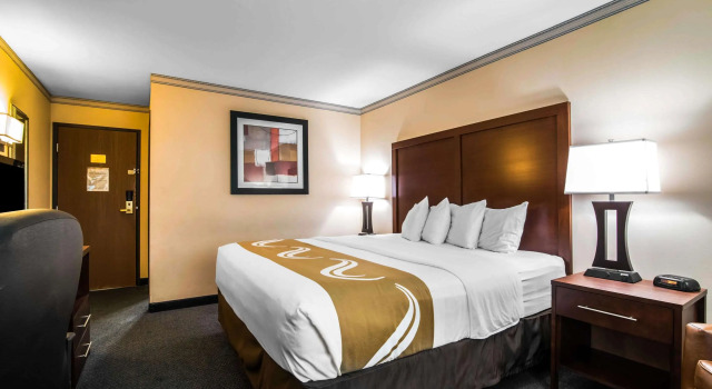 Двухместный номер Standard Quality Inn Cortland - University Area