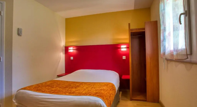 Номер Standard FASTHOTEL Sarlat - Abbys Hotel