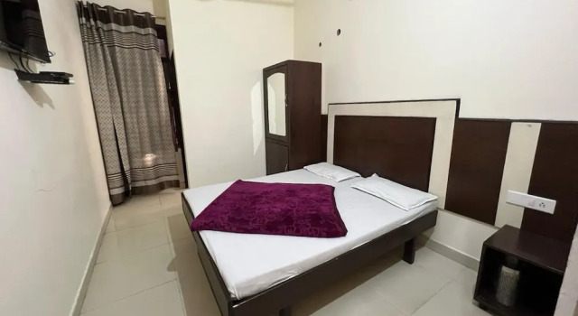 Goroomgo Blessing Inn Jalandhar, Varaa Hotelli Hotellit Punjab pysäköinnillä, Pysäköinti