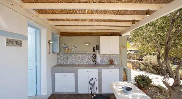 Foivos suite at Serifos, Забронировать Дом для отпуска Серифос-Хора Серифос, рядом с Пляж Псили-Аммос на острове Серифос