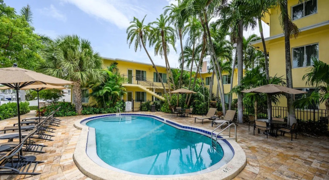The Villas Of Las Olas Sun-kissed W/ Pool 2 Bedroom Hotel Room