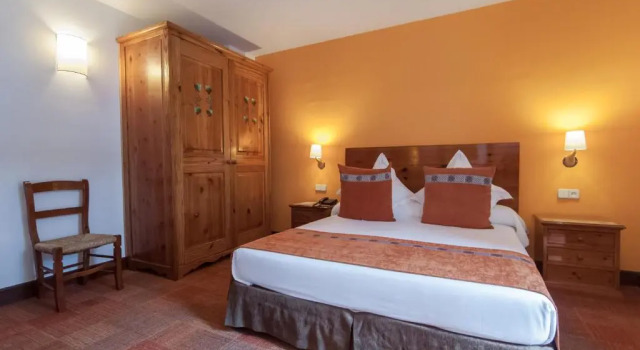 Четырёхместный номер Hotel Vilagaros