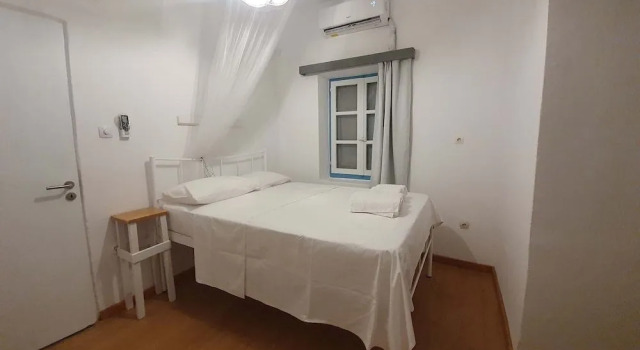 Little Troll House, Prenota Hotel Chrissi Akti Paro