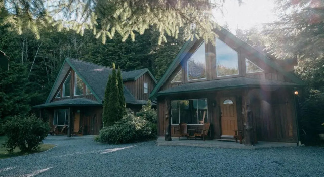 Коттедж с 2 комнатами Wild Coast Wilderness Resort