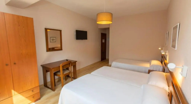 Трёхместный номер Hotel Ros Mary