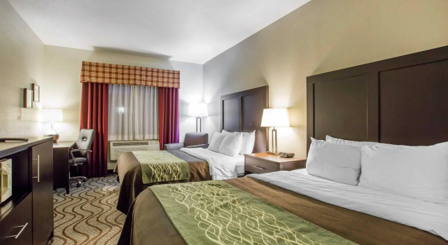 Четырёхместный номер Standard Comfort Inn & Suites Fruita - Grand Junction