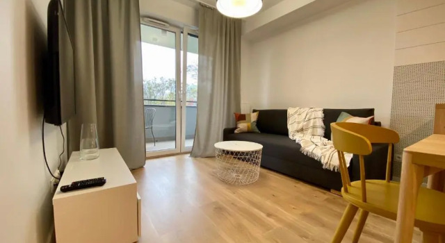 Comfortable apartments Warsaw West III, Buchen Sie Ferienwohnung Ursus Warschau