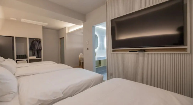 Четырёхместный семейный номер Standard Denbasta Hotel Heritage
