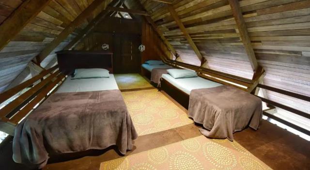 Noah Creek Eco Huts, Varaa Hotelli Thornton Beach Australia