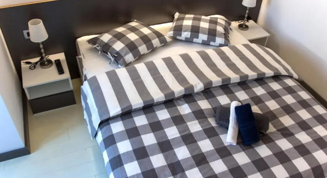 Apartments Petra, Varaa Huoneisto Hotellit Kvarner Islands uima-altaalla, Uima-allas