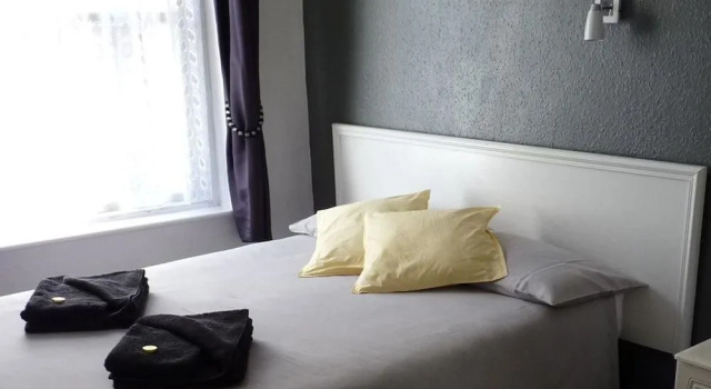 Apollo Guest House, Забронировать Гостевой дом Отели Исторического графства Суссекса с парковкой, Парковка