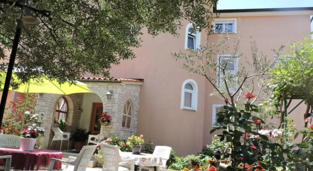 Апартаменты c 1 комнатой Berat Apartment
