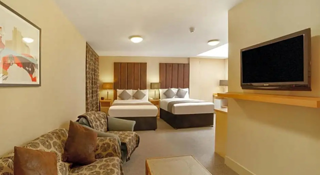 Четырёхместный номер Deluxe Brentwood Aberdeen City Centre near Union Street