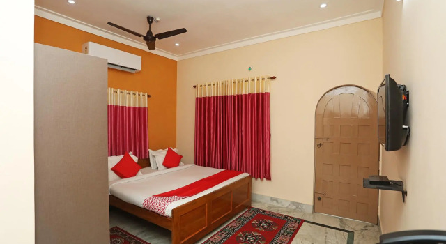 Номер Deluxe Kristi Guest House, Shantiniketan