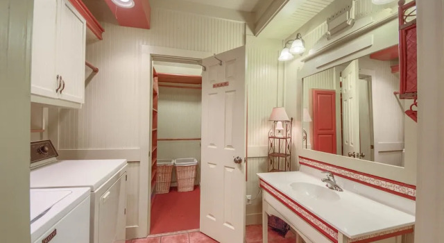 Carl Bellmer TS 360 - 2 Br Home, Забронировать Дом для отпуска Виллы Нью-Браунфелс, рядом с Театр Brauntex, Вилла