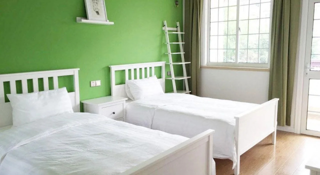 Schloss Hotels Resorts, Book Hotel Hotels in Shanghai Area with Parking, Parking