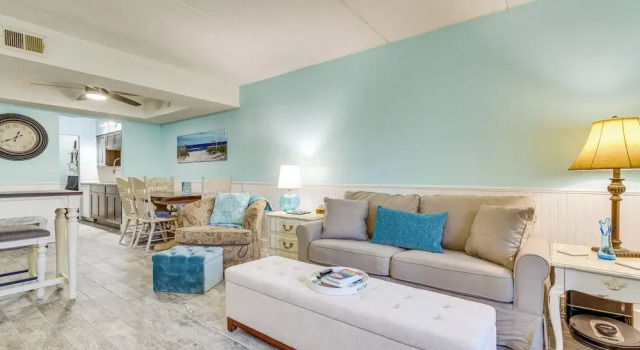 Central Mary Esther Condo 5 Mi to Okaloosa Island!, Rezervați Apartament Mary Esther 