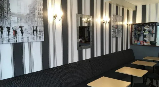 Greenmount Hotel