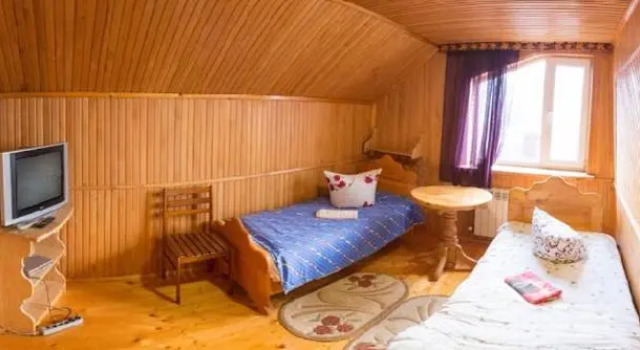 Двухместный номер Standard Cottage Gutsulia