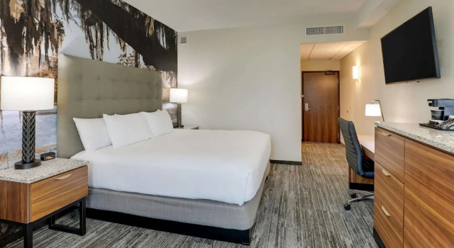 Номер Standard Drury Plaza Hotel Tallahassee