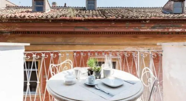 Holiday Vip Gesù e Maria 19, Забронировать Апартаменты/квартира Отели Рима с парковкой, рядом с Pincian Hill, Парковка