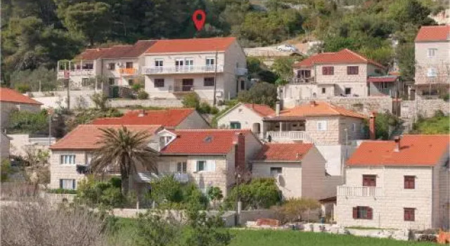 Three-Bedroom Apartment in Pucisce, Prenota Appartamento Pučišća 