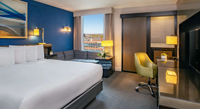 Двухместный номер с видом на город The Royal Sonesta Boston