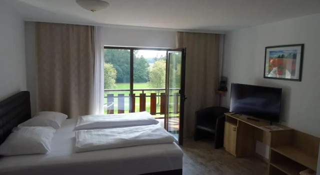 Четырёхместный номер Standard с балконом Apparthotel Alte Innbruecke