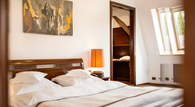 Villa Prato, Забронировать Отель Бизнес-отели Брашова, рядом с Tâmpa Cable Car – Hilltop, 4* 5*