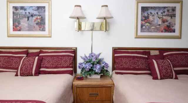 Номер Deluxe Four Seasons Motel