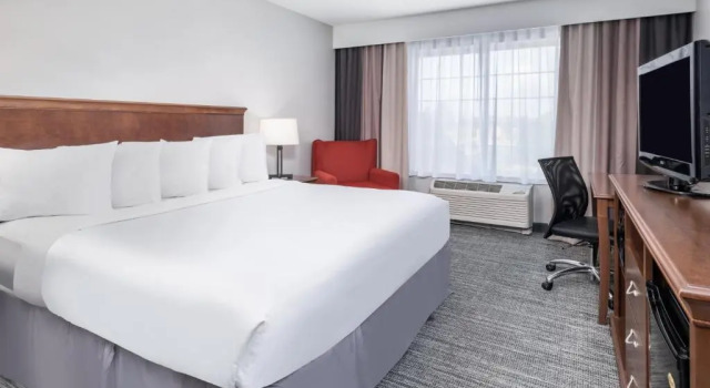 Номер Standard Country Inn & Suites by Radisson, Maumee - Toledo