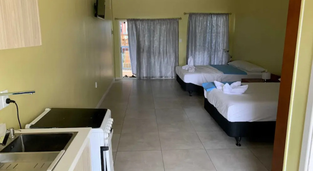 Komfort Suite Alecs Hotel