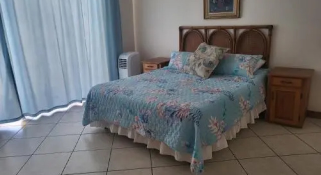4 Toti Sands
