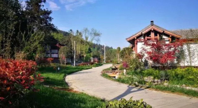 Zunyi Fengxiangyuan Hotel, Varaa Hotelli Zunyi Guizhou