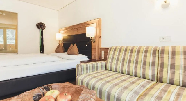 Двухместный номер Deluxe с балконом Hotel Nesslerhof