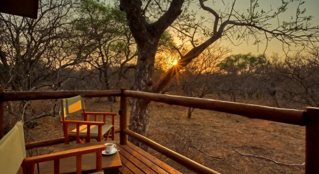 Шале Vuyani River Lodge