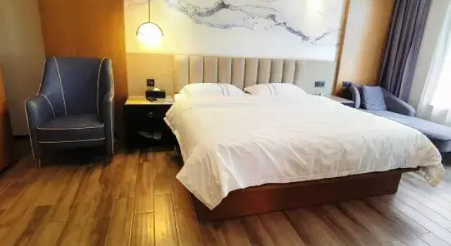 Люкс Business Yundora Apartment Hotel(Zhongshan Tanzhou Center)