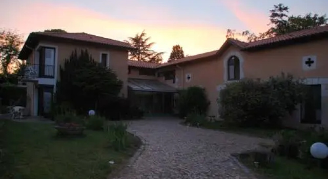 Hôtel Studios Les Acacias