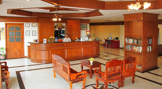Memory Karon Resort