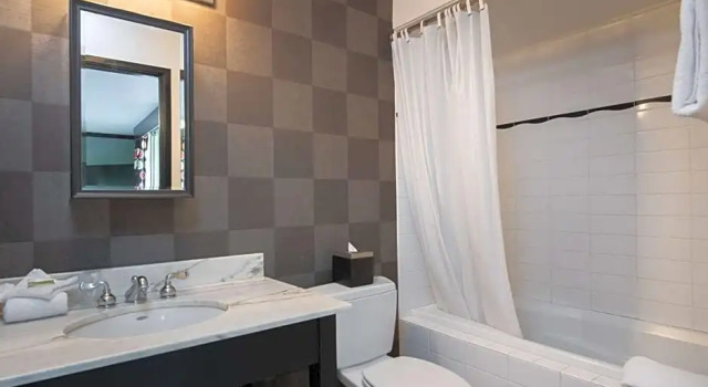 Люкс с балконом San Joaquin Hotel