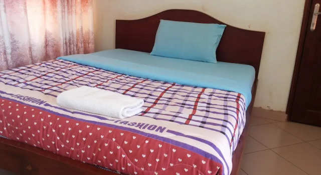 Номер Deluxe DaysInn Hotel