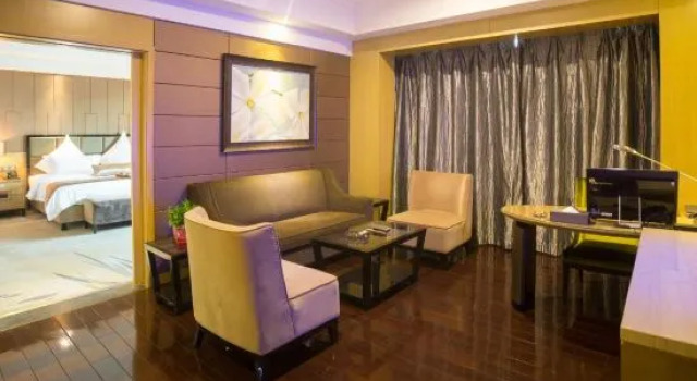 Люкс Executive Haitian Hotel Jincheng