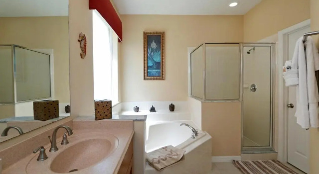 Seasons Villa 6 bedrooms, 4 masters and water view